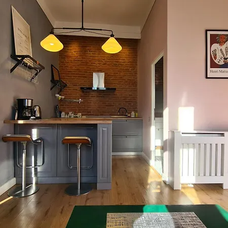 Apartment Republicii Brick *